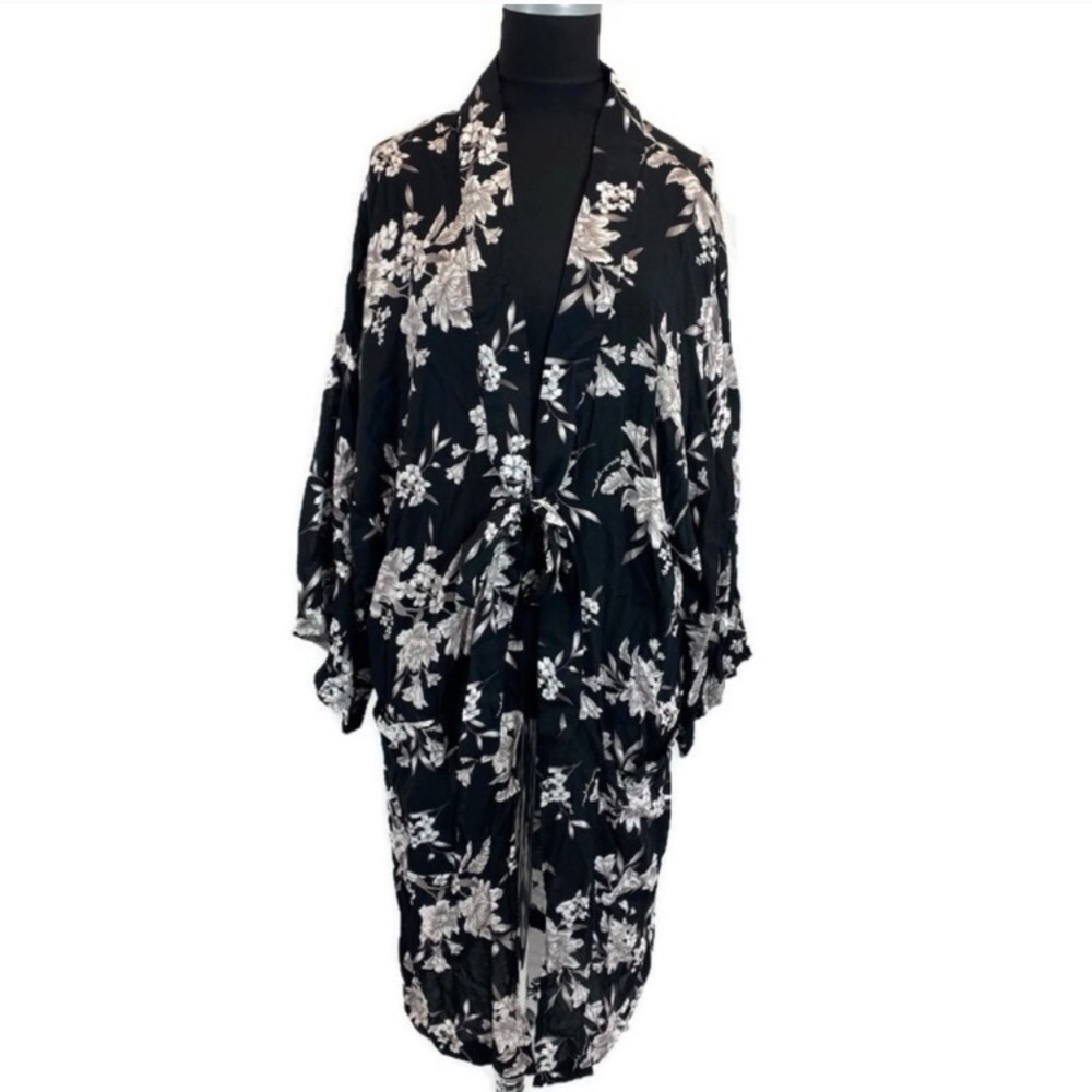 Spiritual Gangster Maya Kimono